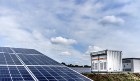 釩鈦股份攜手大連融科發力釩電池產業 年內將建設電解液產線