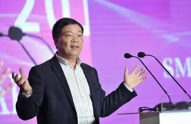 從買買買到賣賣賣，“殼王”鄭永剛的瘦身之路