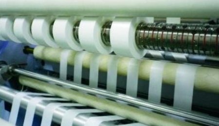 訂單飽滿，鋰電隔膜供需明年料維持緊平衡