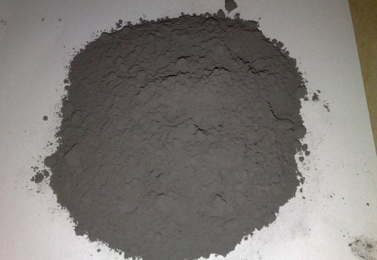 磷酸鐵鋰龍頭巨虧！