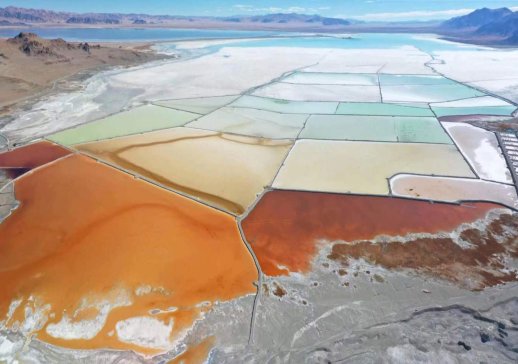 西藏礦業(yè)提示2025年存無鋰精礦可售風(fēng)險 !公司人士表示對明年鋰精礦銷售額影響不大