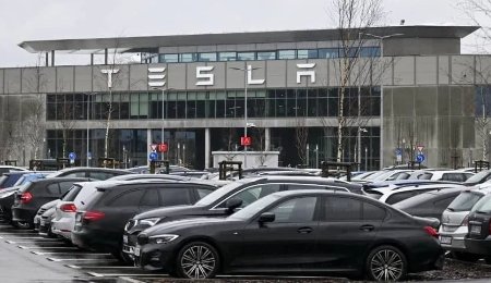 做法愚蠢!馬斯克回應特斯拉德國工廠被縱火襲擊