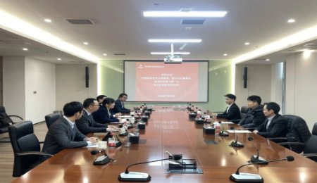 中科大馬騁教授出手了，連簽兩份固態電池合作！